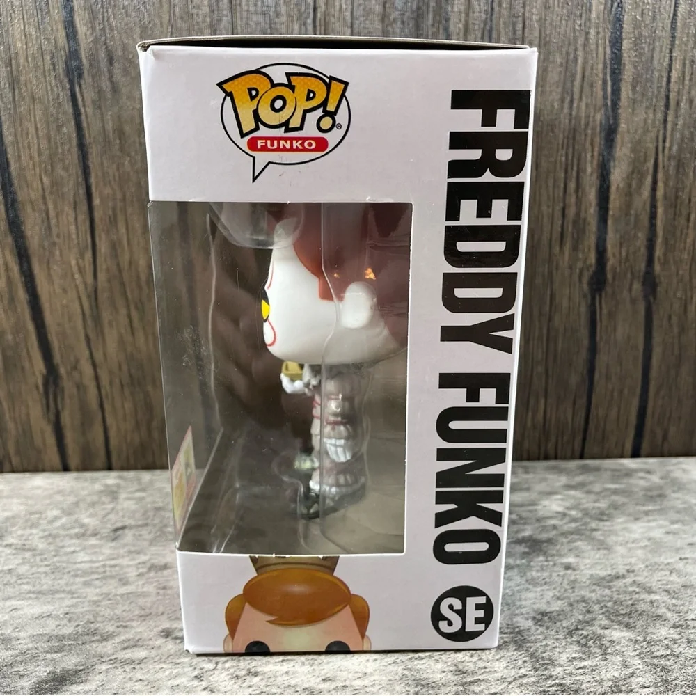 Funko Pop Freddy Funko As Pennywise SE 4000 PCS SDCC 2018